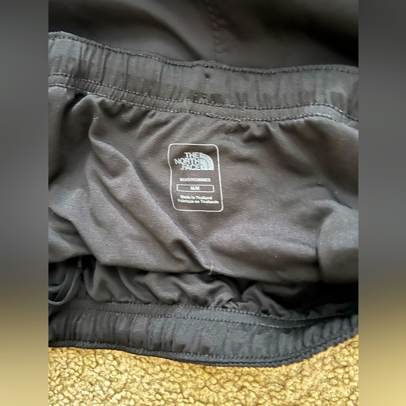 The Northface Mens Swim Shorts - Medium - Picture 3 of 3
